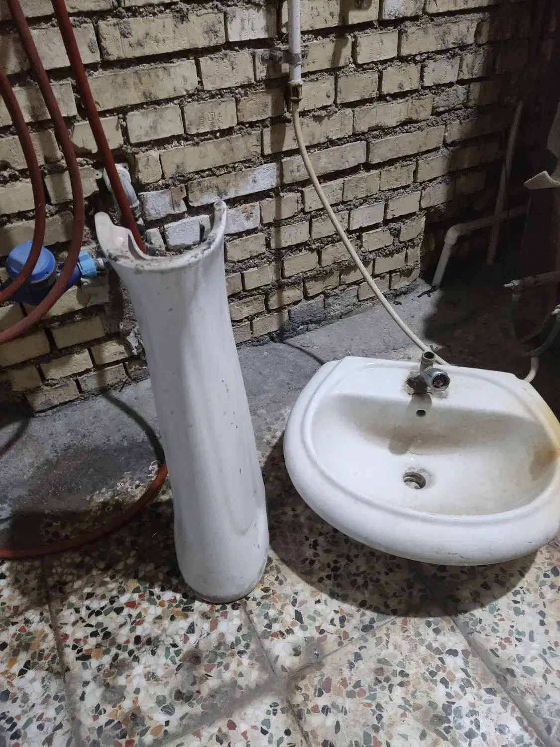 روشویی|لوازم سرویس بهداشتی|شوش, |دیوار