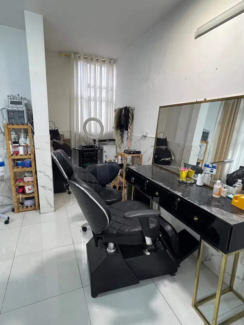 واگذاری سالن با تمامی وسایل|اجارهٔ مغازه و غرفه|رباط‌کریم, رباط‌کریم|دیوار