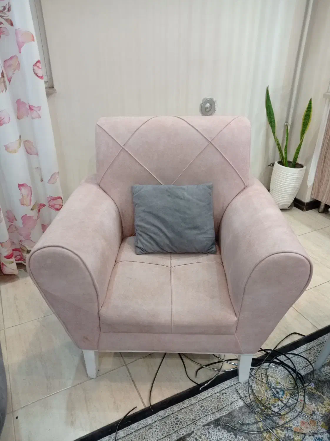 ست مبل و میزناهارخوری|مبلمان خانگی و میز عسلی|رشت, گلباغ نماز|دیوار