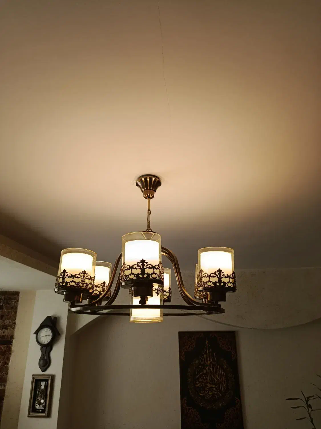 لوستر لهستانی نو|لوستر و چراغ آویز|اصفهان, خانه اصفهان|دیوار