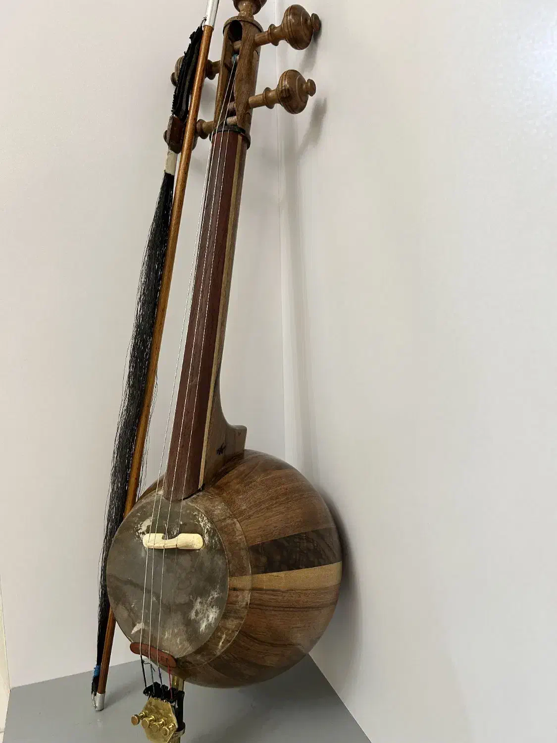 کمانچه کاسه بسته کاید|سازهای سنتی|خرمآباد, |دیوار