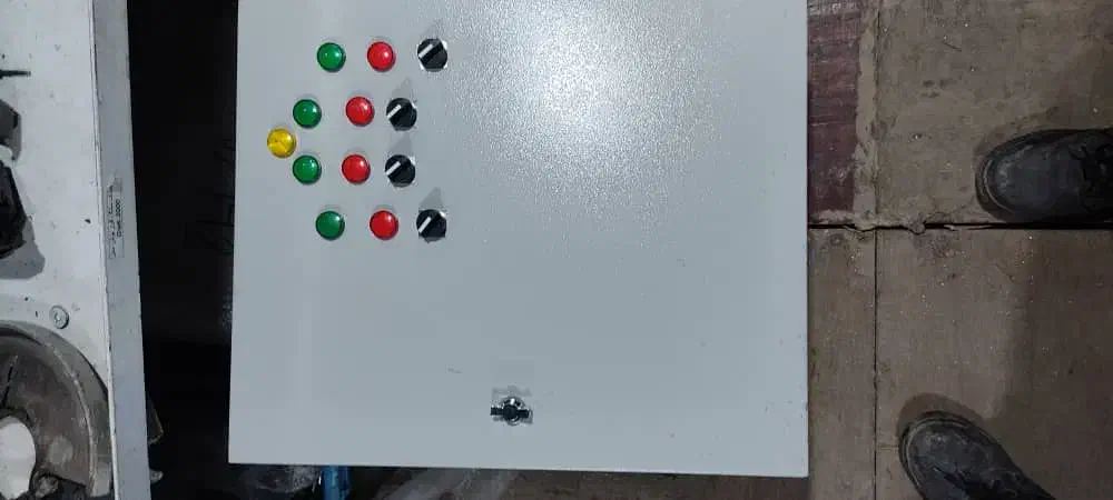 کارشناس برق صنعتی مجرب با سابقه ۱۸ سال|خدمات پیشه و مهارت|خورموج, |دیوار