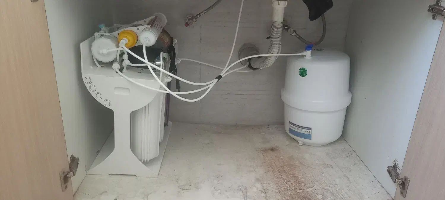 لوله کش،نصب پمپ آب،شیرآلات،تانکر آب|خدمات پیشه و مهارت|زاهدان, |دیوار