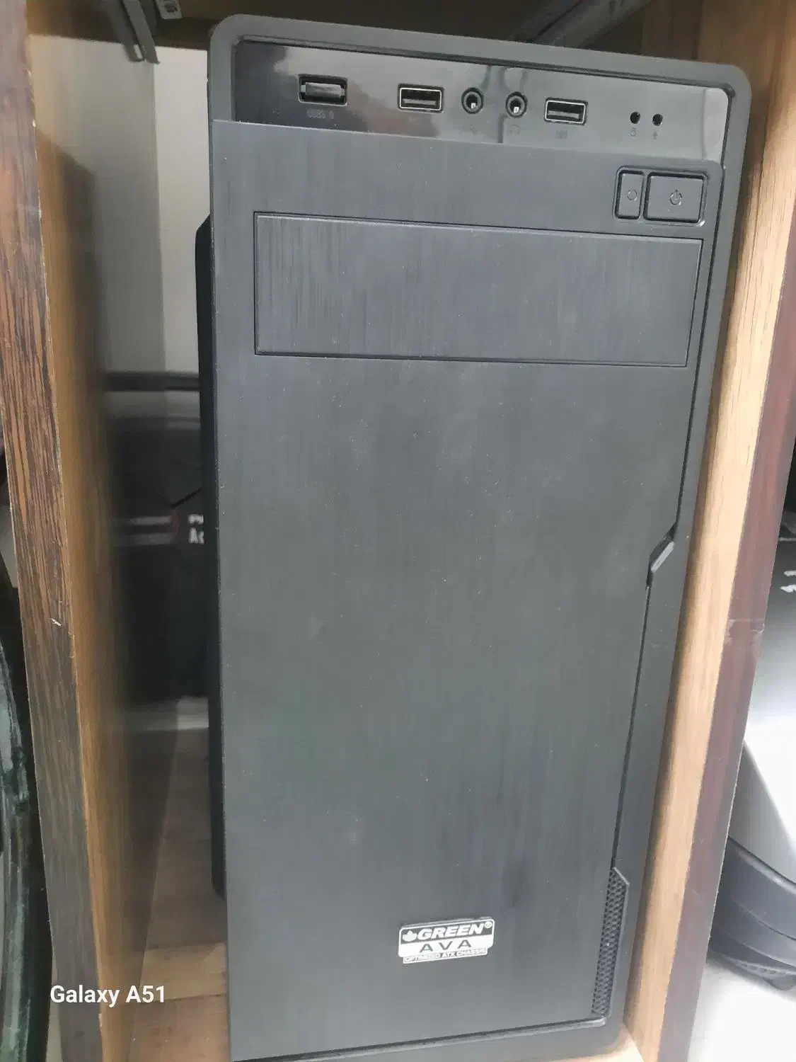 سیستم گیمینگ|رایانه رومیزی|فولادشهر, C2|دیوار