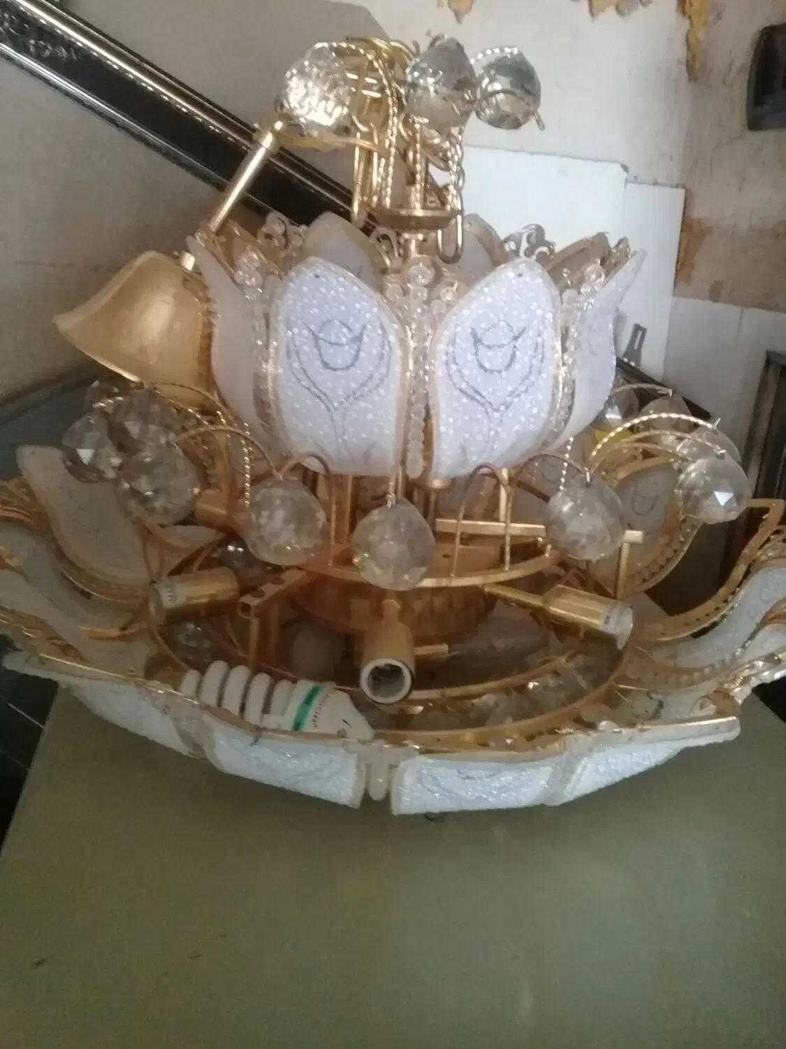 لوستر|لوستر و چراغ آویز|ایلام, |دیوار