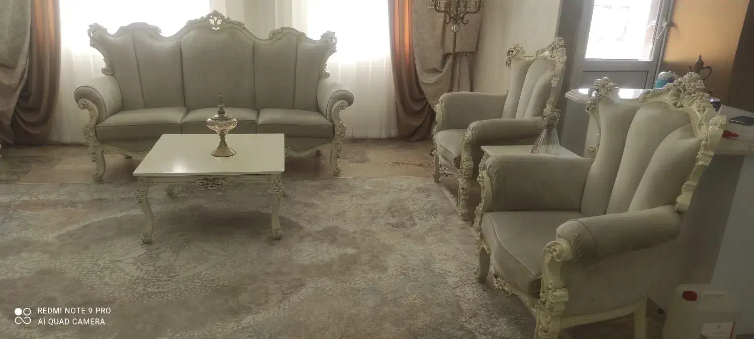 مبل ۷ نفره با جلو مبلی و میز عسلی|مبلمان خانگی و میز عسلی|قرچک, شهرک طلائیه|دیوار