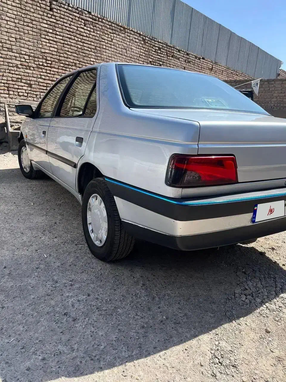 پژو 405 GLX-XU7 مدل93|خودرو سواری و وانت|قم, دانش|دیوار