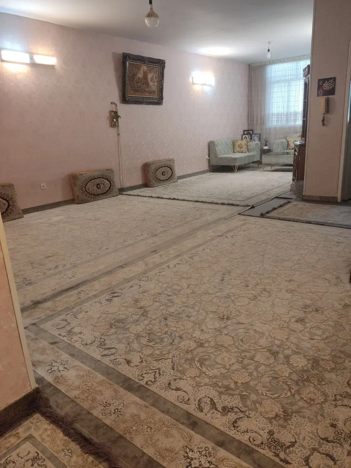 آپارتمان ۱۳۰ متری + سالن با پرده + حیاط دار|اجارهٔ آپارتمان|تهران, شهرک گلها (تهرانسر)|دیوار