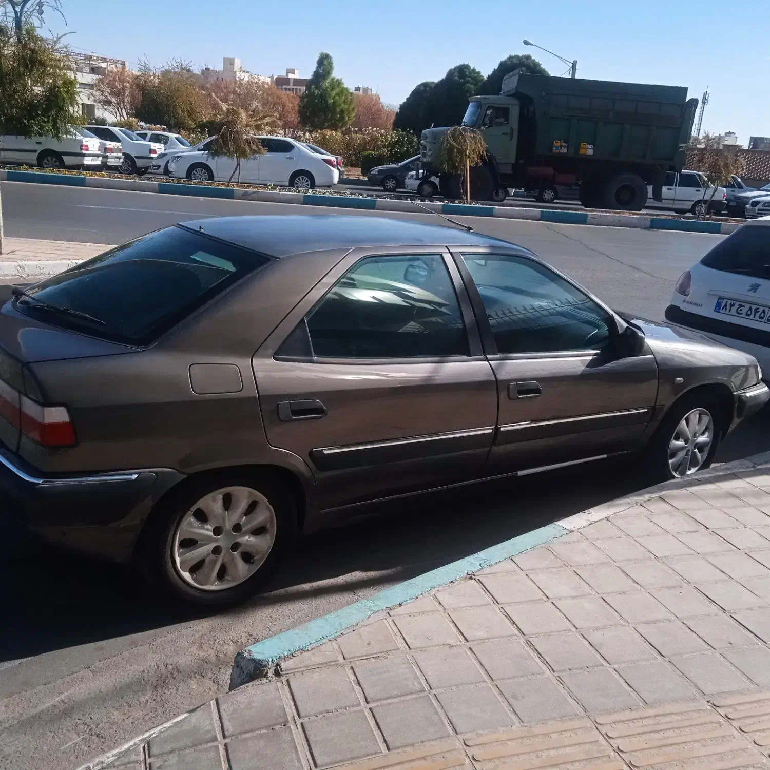 زانتیا 2000 مدل 84|خودرو سواری و وانت|یزد, |دیوار