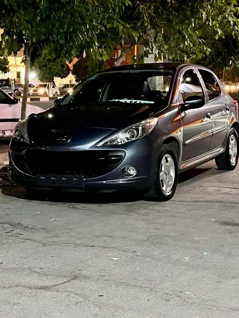 پژو207|خودرو سواری و وانت|شیراز, دباغ خانه|دیوار