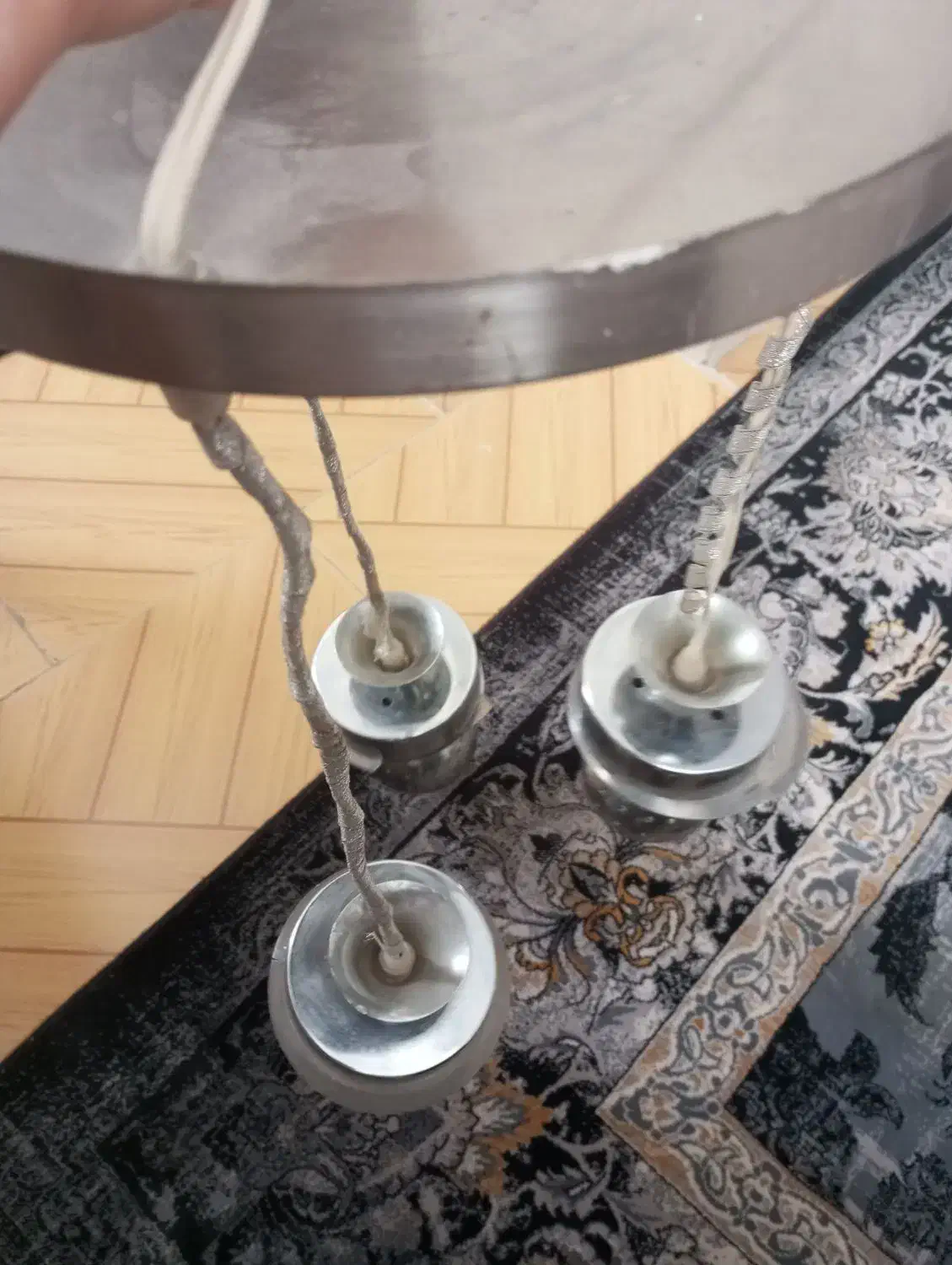 لوستر سه شاخه اسطبل به فروش می رسد|لوستر و چراغ آویز|کرج, بنیاد|دیوار