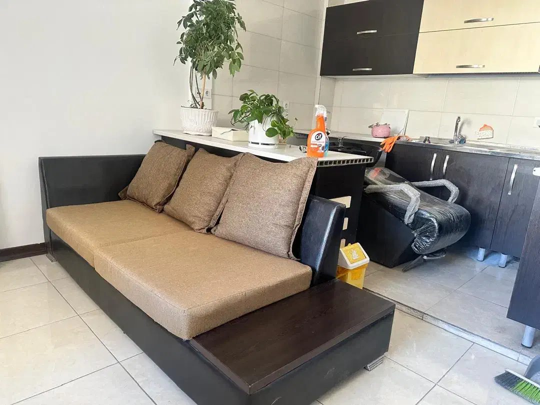 کاناپه ی راحتی|مبلمان خانگی و میز عسلی|صدرا-فارس, فاز ۱|دیوار