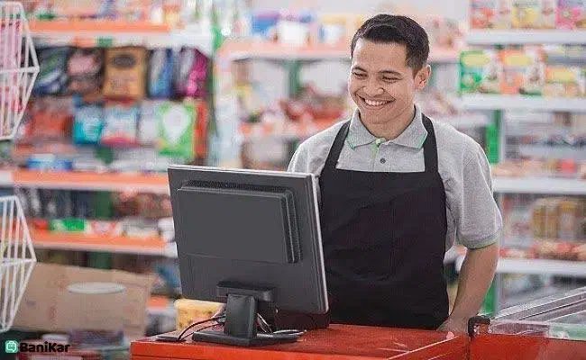 جذب صندوقدار فروشگاه مواد غذایی|استخدام خدمات فروشگاه و رستوران|کاشان, سه راه پرورشگاه|دیوار