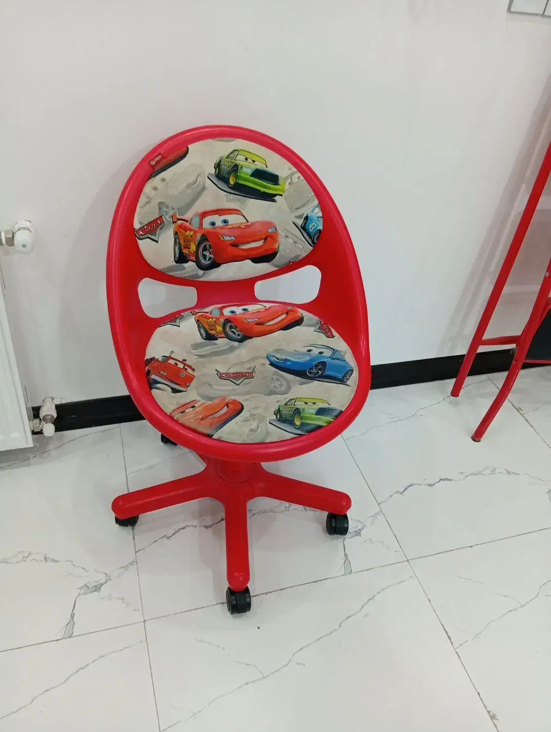 صندلی چرخ دار کودک|تخت و صندلی بچه|نسیم‌شهر, |دیوار