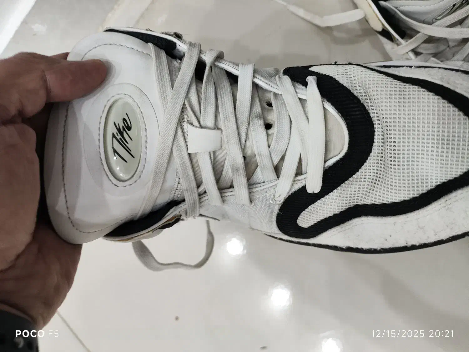 کف نایکی اورحینال مستعمل|کیف، کفش، کمربند|قشم, |دیوار