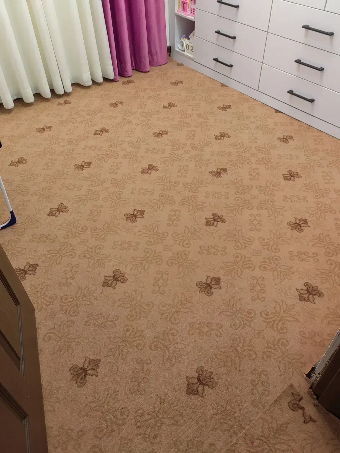 موکت|موکت|علی‌آباد کتول, |دیوار