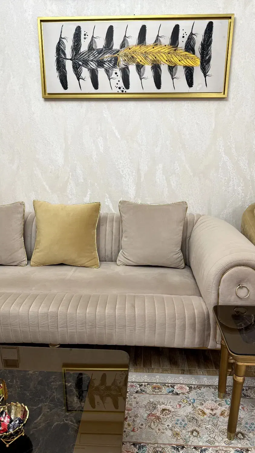 مبل و میز ناهار خوری و میز تلوزیون|مبلمان خانگی و میز عسلی|رشت, معلم|دیوار