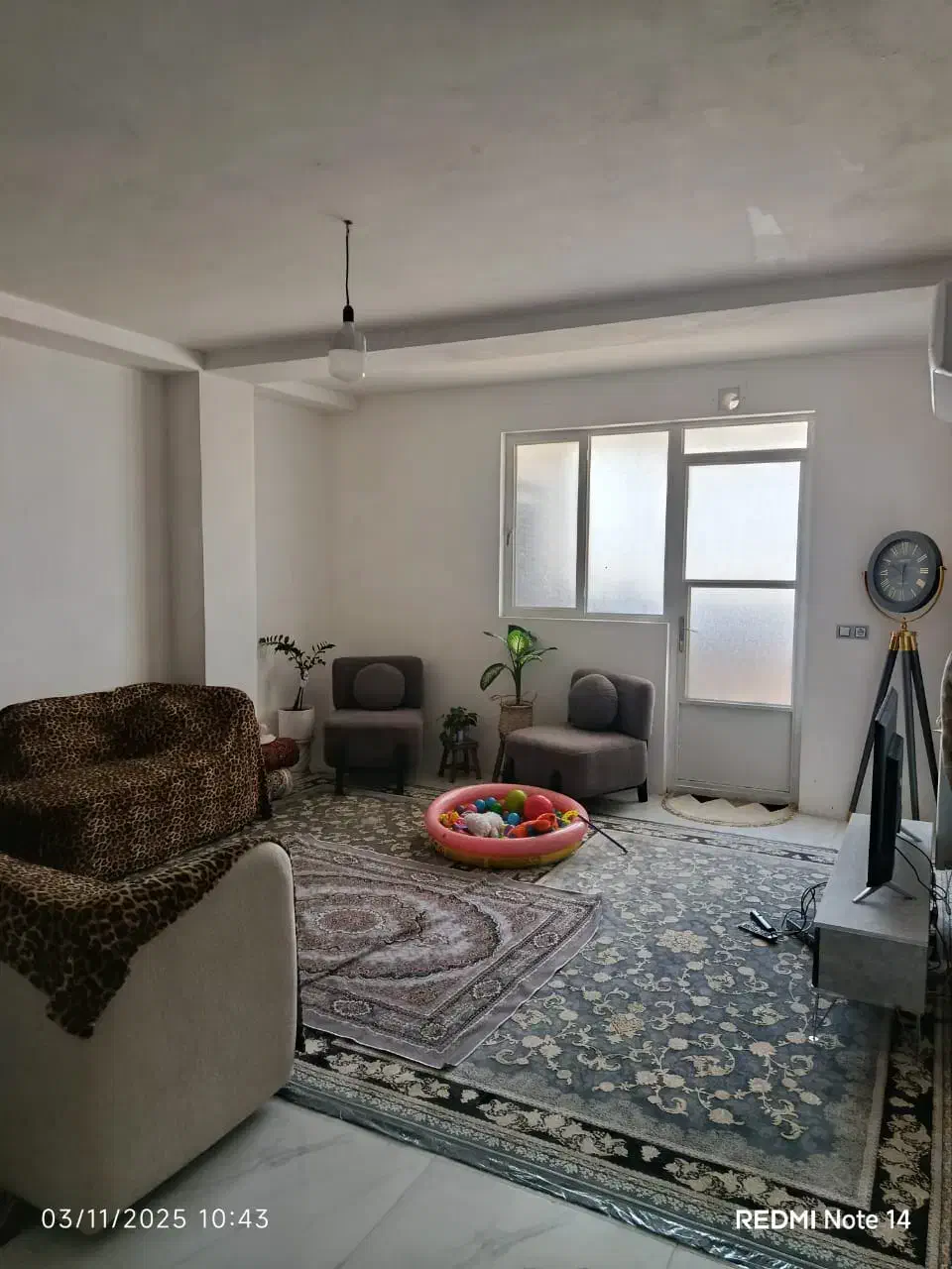 رهن کامل منزل دو خواب در محدوده کوشک میدان|اجارهٔ آپارتمان|شیراز, کوشک میدان|دیوار