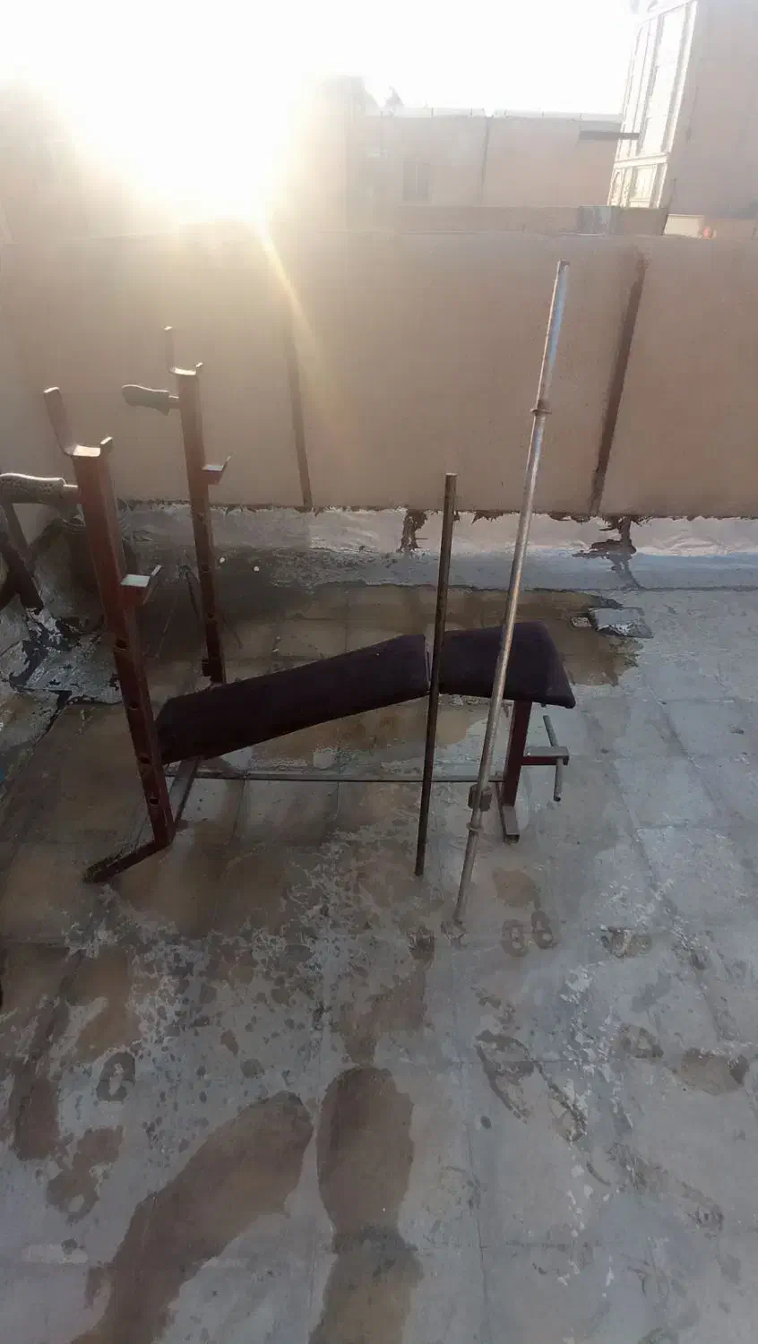 میز پرس سینه به همراه وزنه|تجهیزات ورزشی|نسیم‌شهر, |دیوار