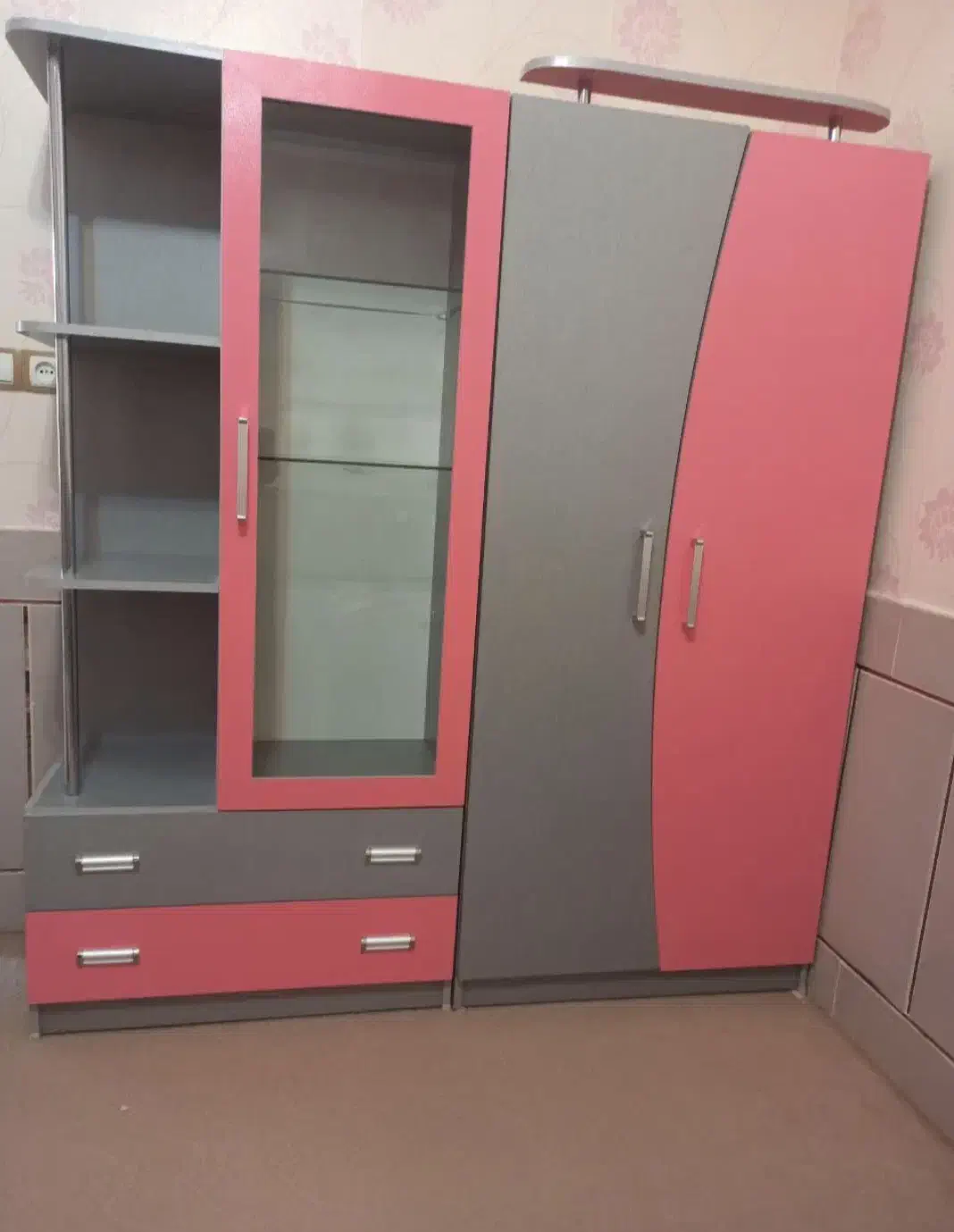 کمد و تخت کودک|تخت و سرویس خواب|شهرضا, |دیوار