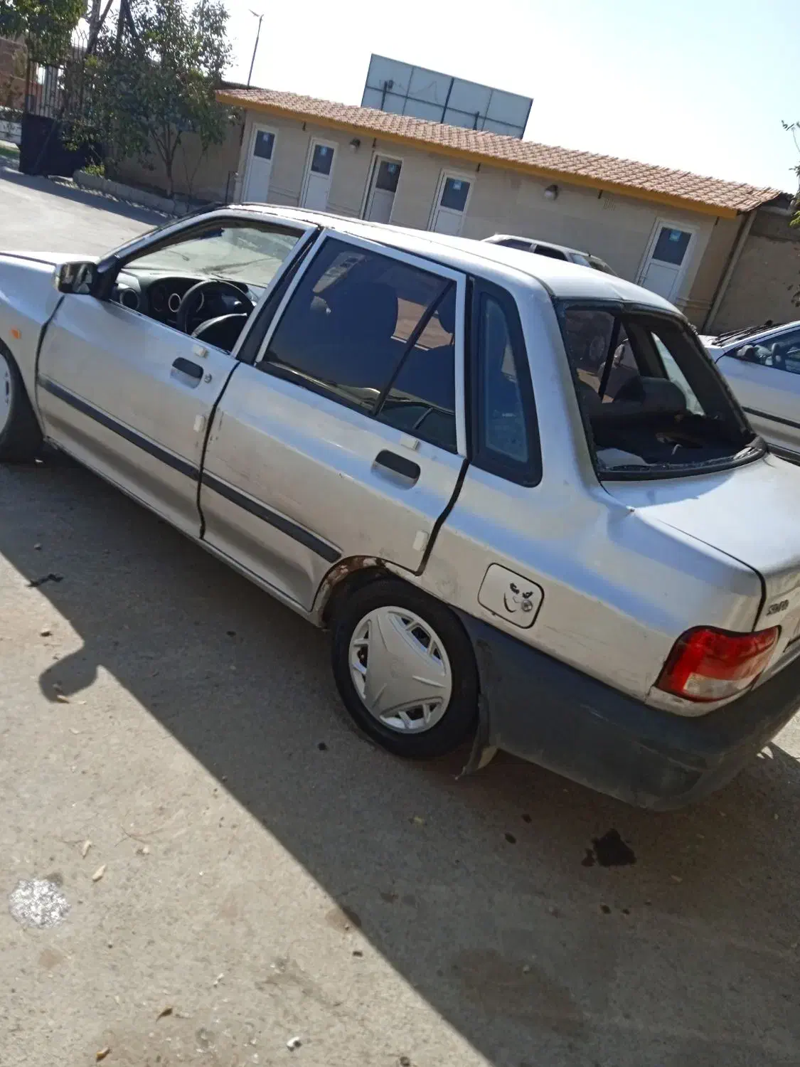 پراید 131 تصادفی مدل 1390|خودرو سواری و وانت|تهران, قلهک|دیوار