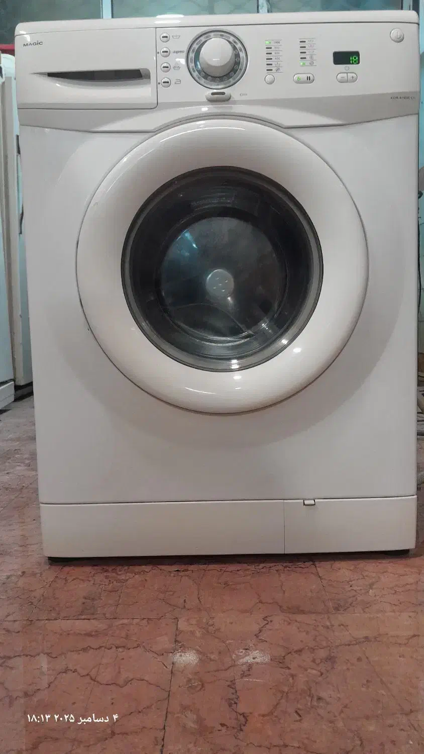 لباسشویی ۷ کیلویی مجیک باضمانت فوقالعاده تمیز|ماشین لباسشویی و خشککن لباس|چالوس, |دیوار