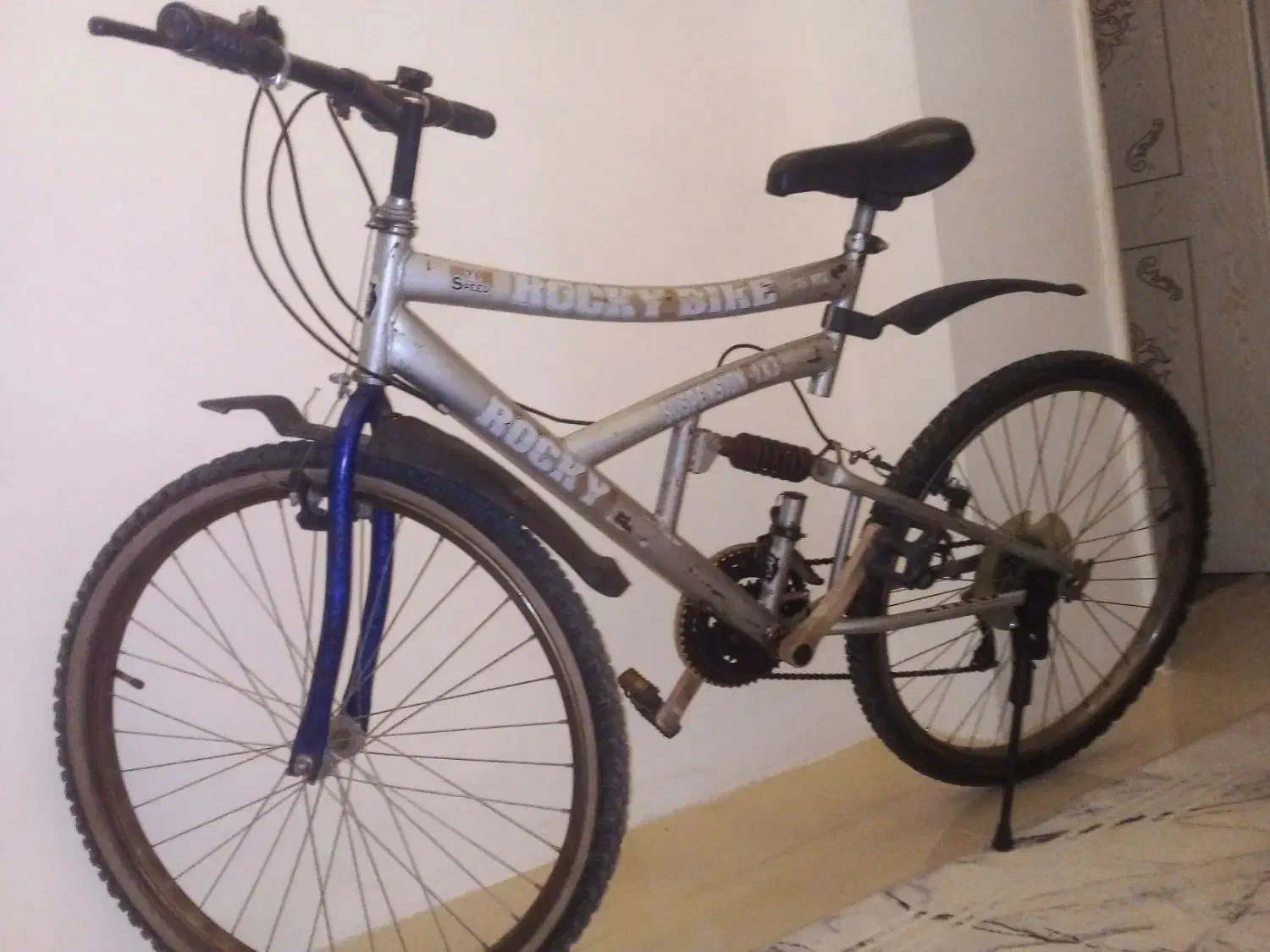 دوچرخه ۲۶ مارک ROCKY BIKE|دوچرخه، اسکیت، اسکوتر|مشهد, امام خمینی|دیوار