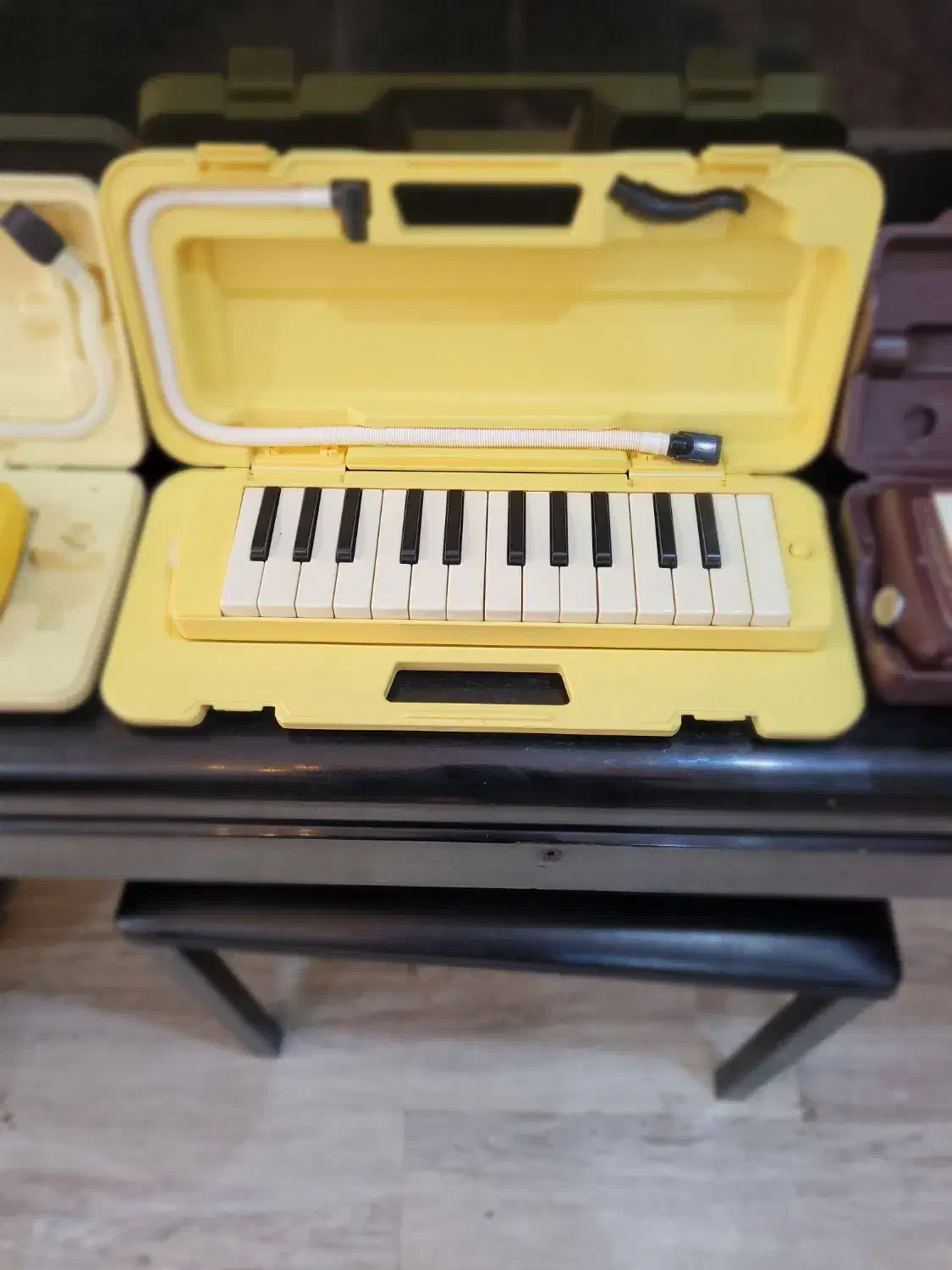 ملودیکا یاماها|پیانو، کیبورد، آکاردئون|اهواز, کیانپارس |دیوار