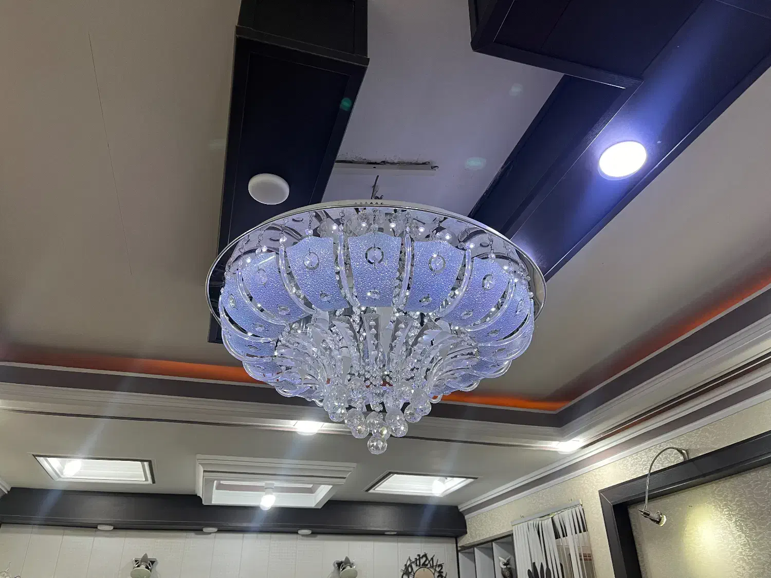 لوستر|لوستر و چراغ آویز|قزوین, |دیوار