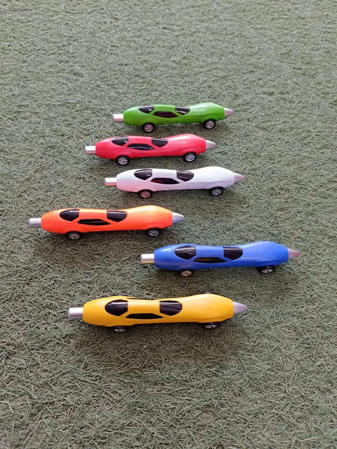 لوازم تحریر / خودکار فشاری طرح ماشین|لوازم التحریر|قم, نخودی|دیوار