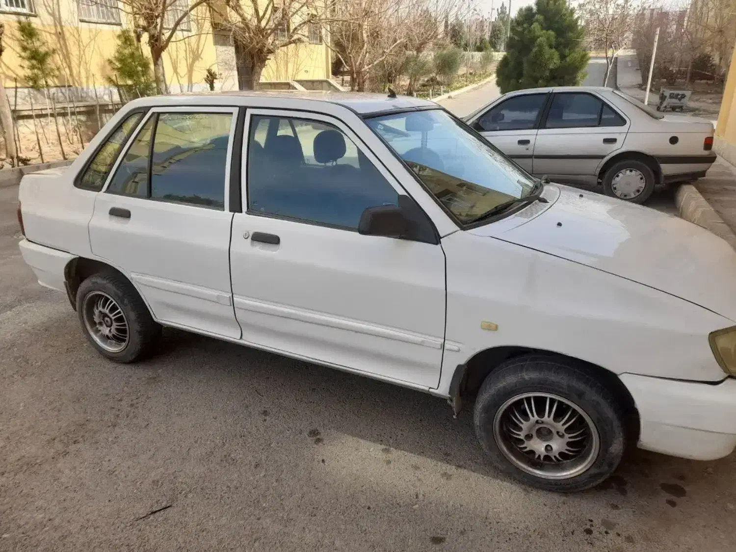 پراید ۱۳۲|خودرو سواری و وانت|هشتگرد, فاز ۱ مهستان|دیوار