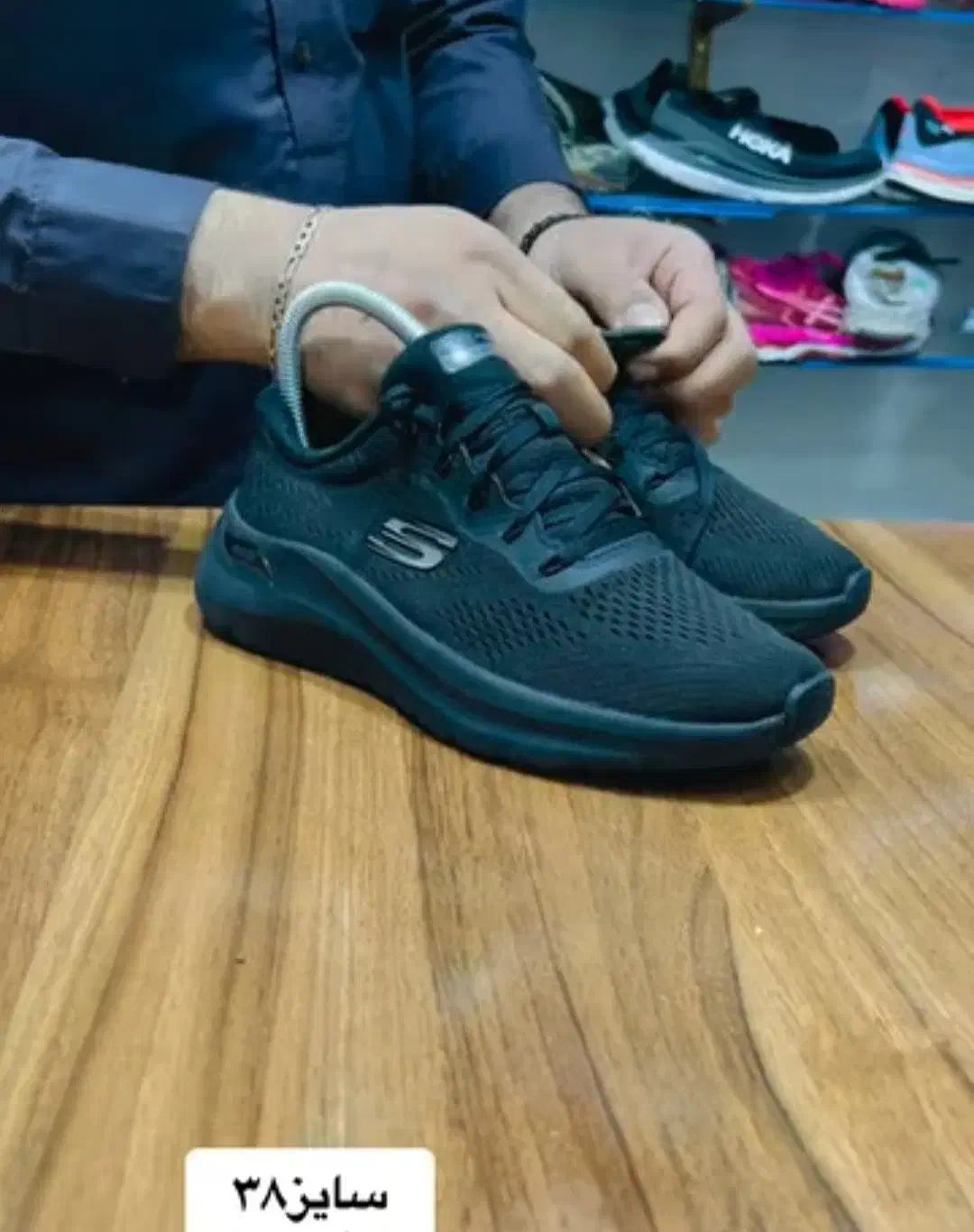 کفش اسکیچرز اورجینال ۱۰۰٪ با ضمانت برگشت|کیف، کفش، کمربند|شیراز, آزادی|دیوار