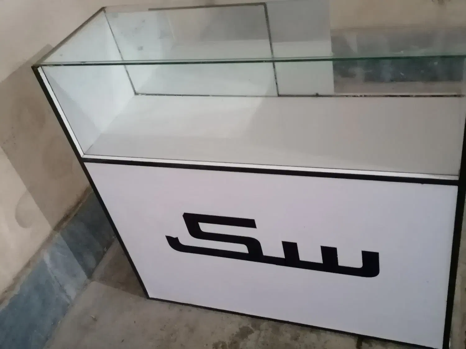 ویترین mdf|فروشگاه و مغازه|اندیشه, اندیشه فاز ۱|دیوار