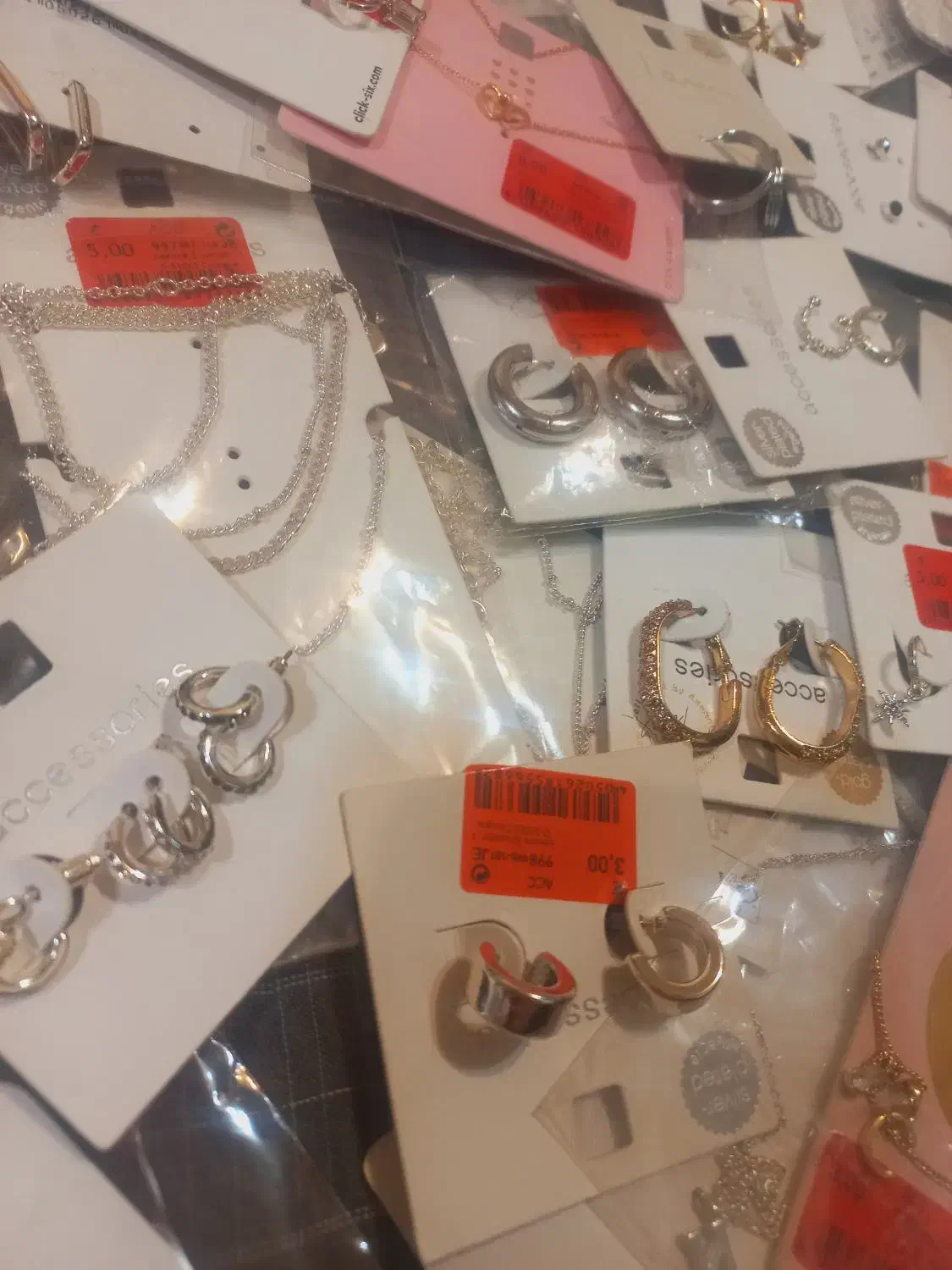 مقداری بدلیجات یکجا به قیمت فاکتور|بدلیجات|کرج, دولت‌آباد|دیوار