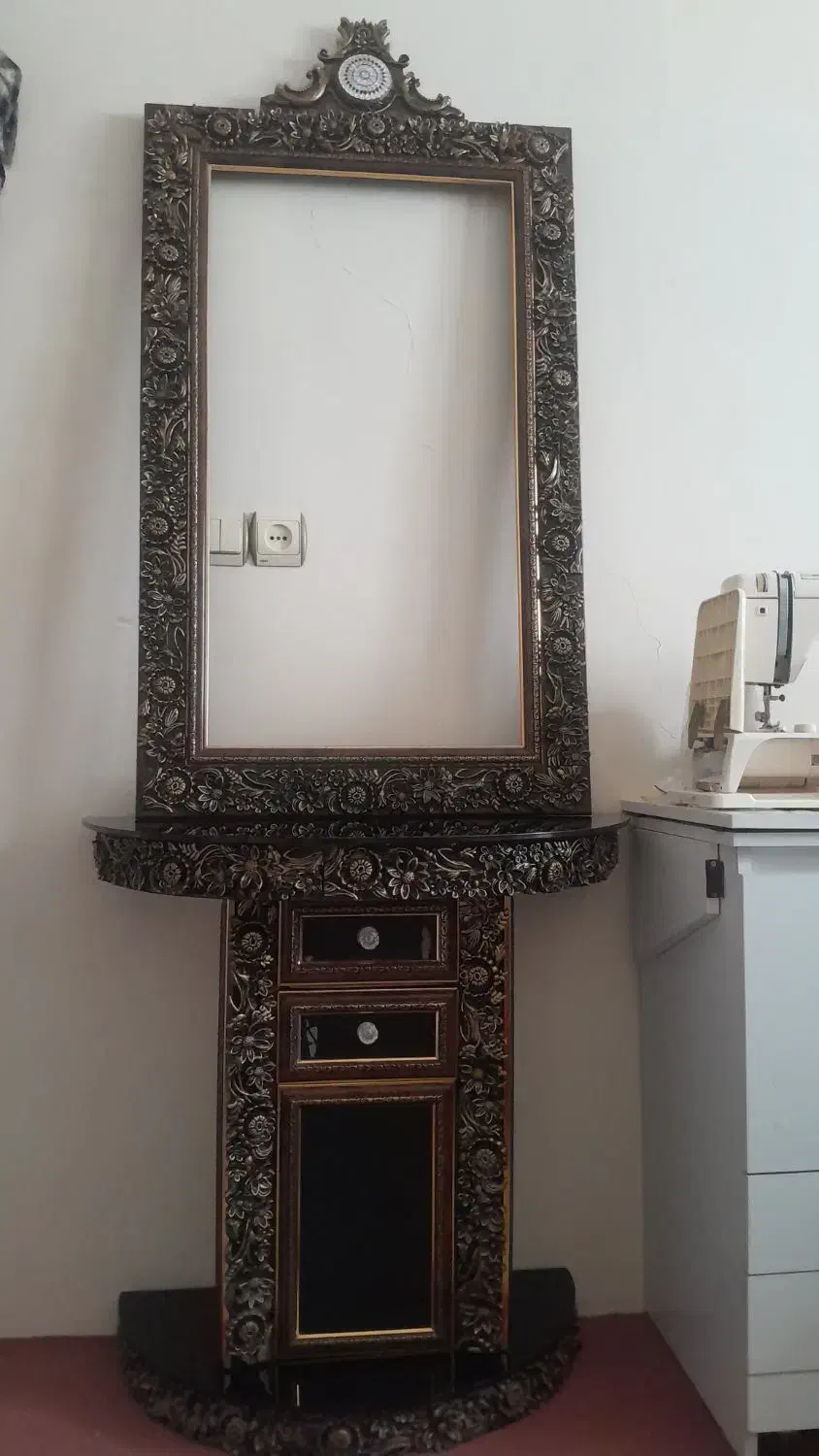 آینه و میز نو نو|بوفه، ویترین، کنسول|قزوین, |دیوار