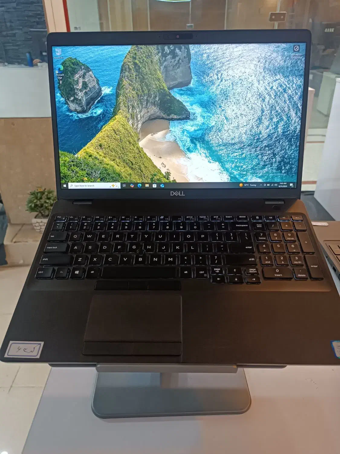DELL precision 3541 گرافیک مجزا۴(نقداقساط)|رایانه همراه|همدان, |دیوار