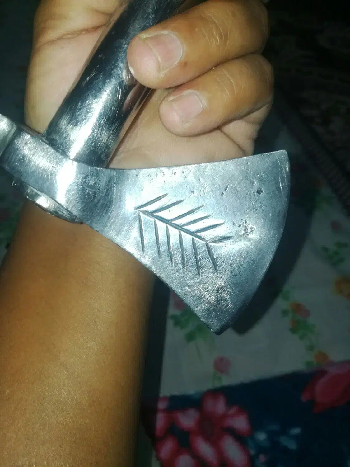 تبرفولادیشاخهزن|ابزارآلات|جیرفت, |دیوار