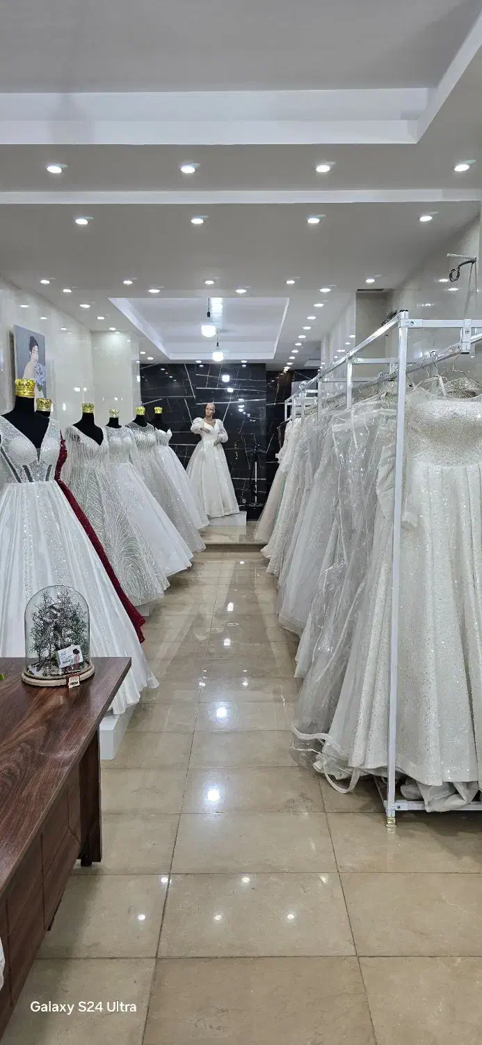 واگذاری مزون لباس عروس|فروشگاه و مغازه|خمینیشهر, |دیوار