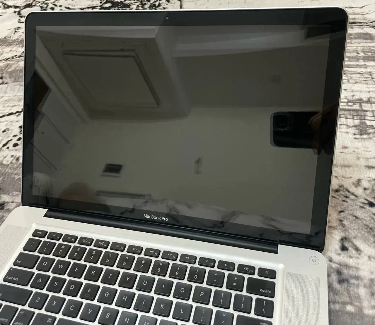 فوری فروش مک بوک پرو ۱۵ اینج رم ۱۶|رایانه همراه|تهران, شهران شمالی|دیوار