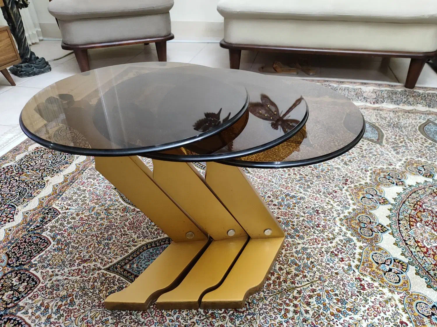 میز وسط همراه با عسلی|مبلمان خانگی و میز عسلی|شاهین‌شهر, فردوسی|دیوار