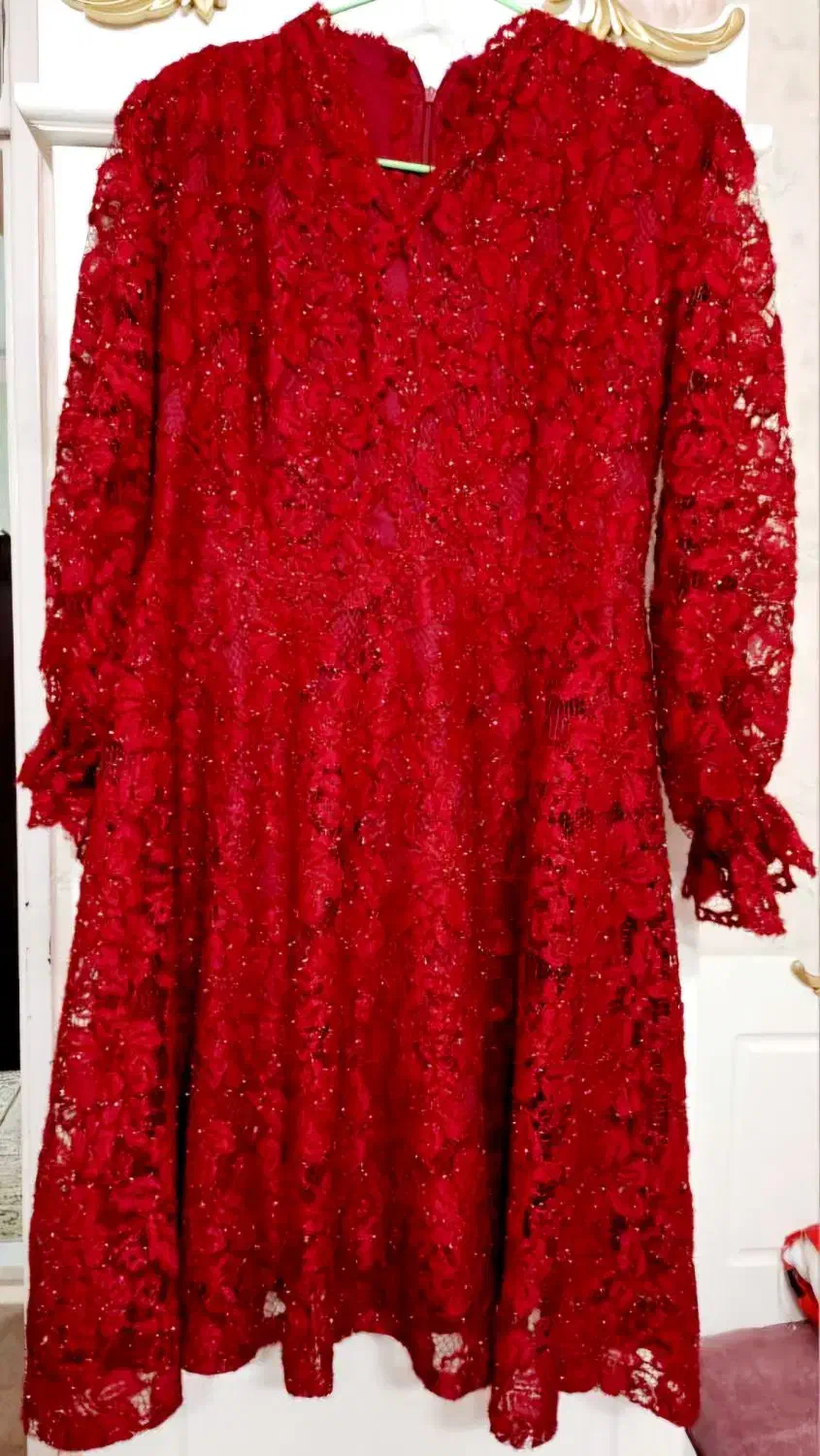 لباس مجلسی|لباس|قم, بنیاد|دیوار