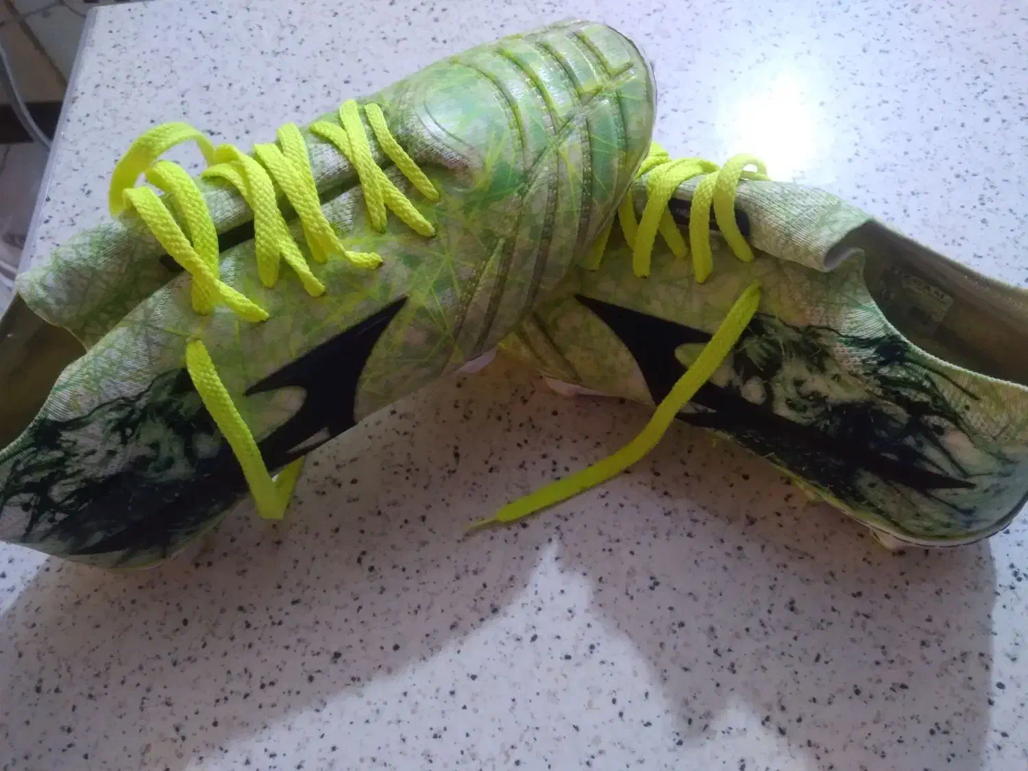 استوک نونونو|کیف، کفش، کمربند|فردیس, ثابتی|دیوار