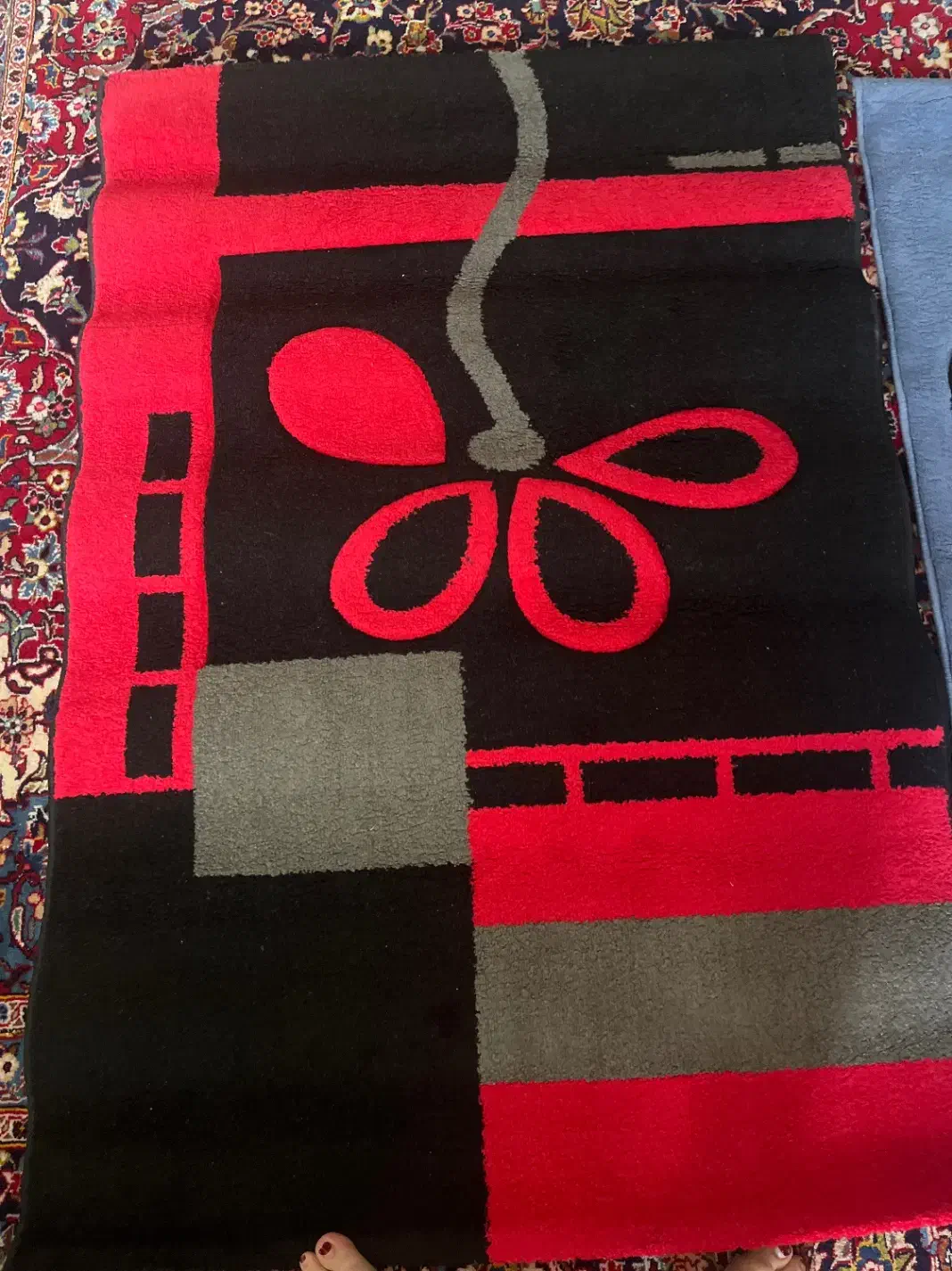 فرش اتاق|فرش|اندیشه, اندیشه فاز ۳|دیوار