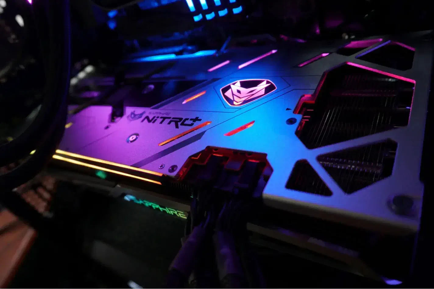 کارت گرافیک Sapphire Radeon RX 6800 XT Nitro|قطعات و لوازم جانبی رایانه|تهران, وحیدیه|دیوار