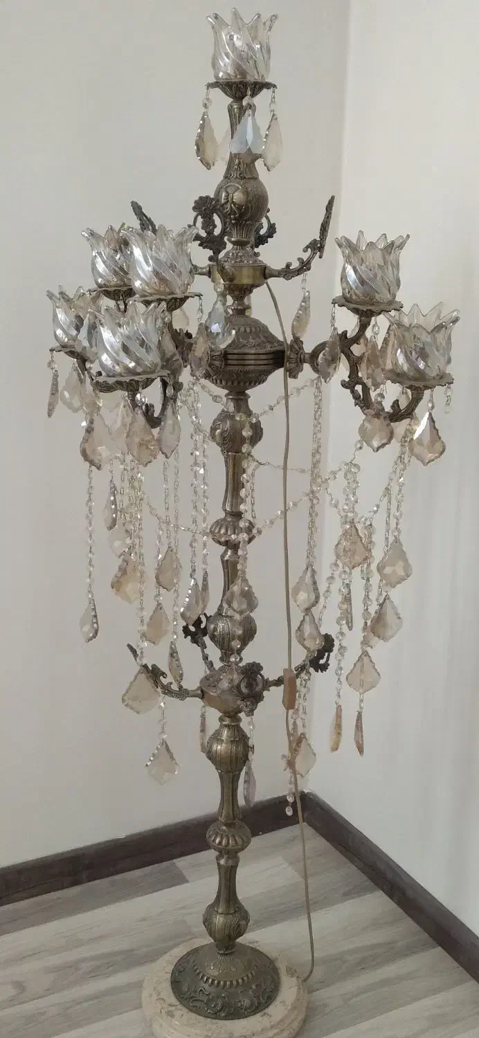 فروش آباژور ایستاده ۴شاخه|چراغ خواب و آباژور|ارومیه, |دیوار