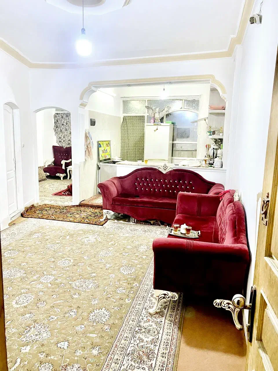 اپارتمان ۷۰متر دو خواب با پارکینگ طبقه اول قائم.|فروش آپارتمان|مشهد, کوی المهدی|دیوار