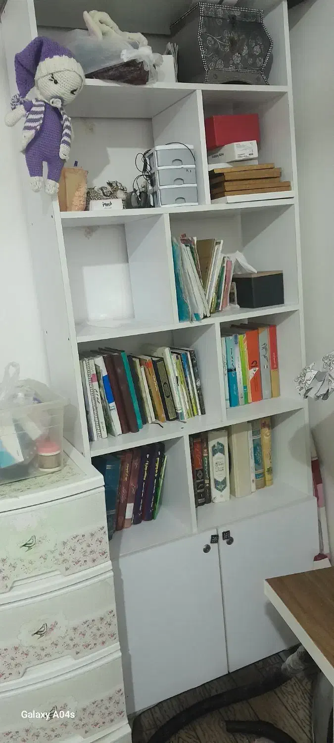کتابخانه و میز|کتابخانه، شلف، قفسه‌های دیواری|علی‌آباد کتول, |دیوار