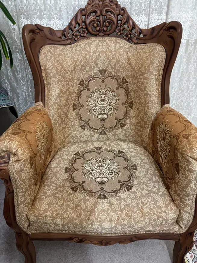 مبل سلطنتی ۹ نفره|مبلمان خانگی و میز عسلی|خوی, |دیوار