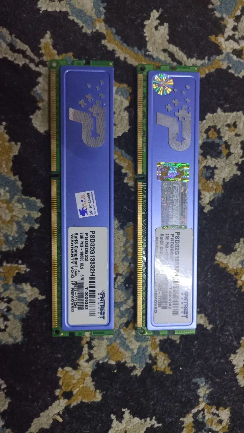 دو عدد رم ۲ گیگ   پاتریوت ۱۳۳۳|قطعات و لوازم جانبی رایانه|هشتگرد, شهرک وحدت|دیوار