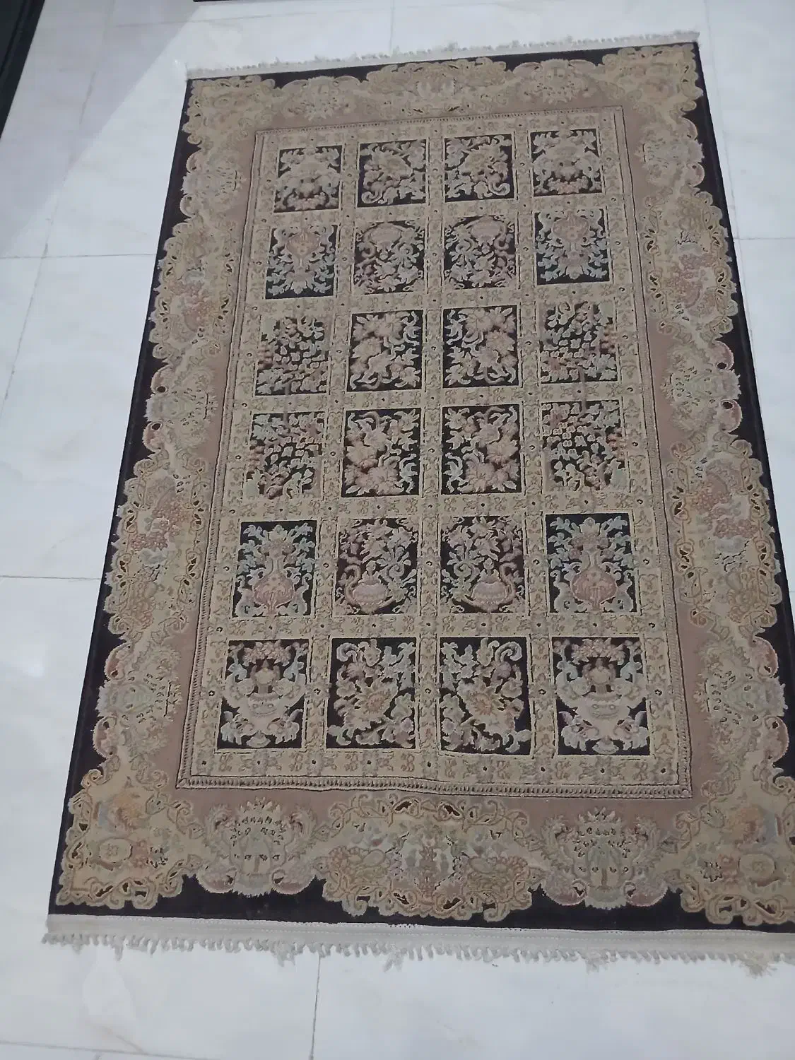 فرش ابریشمی|فرش|کرج, ساماندهی|دیوار